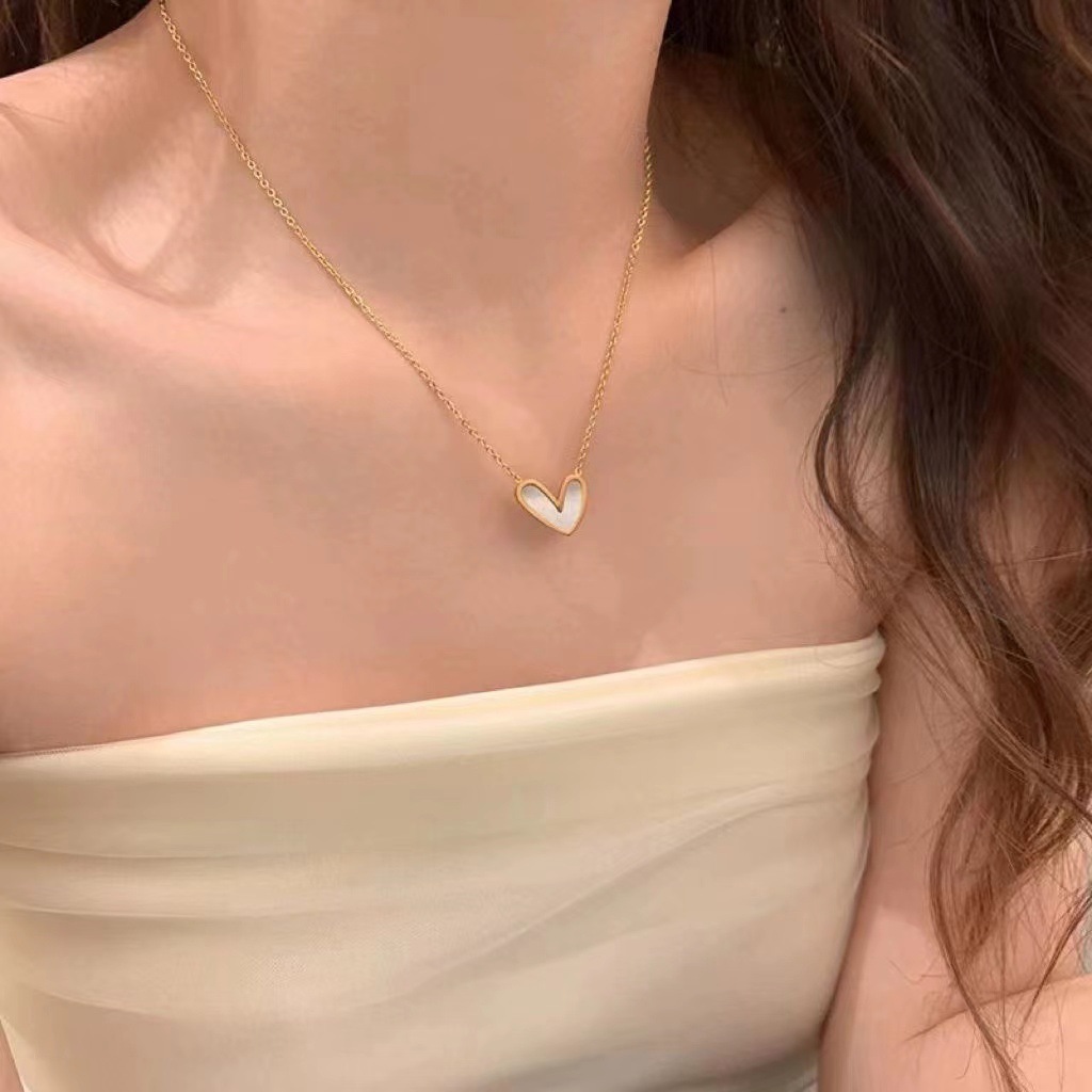 Ins Style Golden Heart Necklac - Body Jewelry Affordable recension och pris